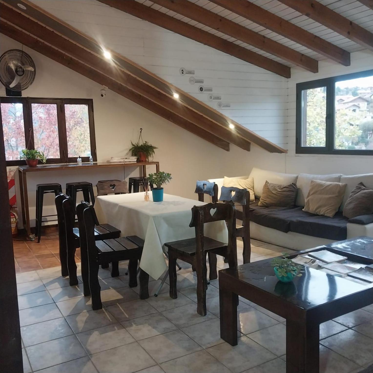 Cucu Haus Hostel La Cumbrecita Zewnętrze zdjęcie