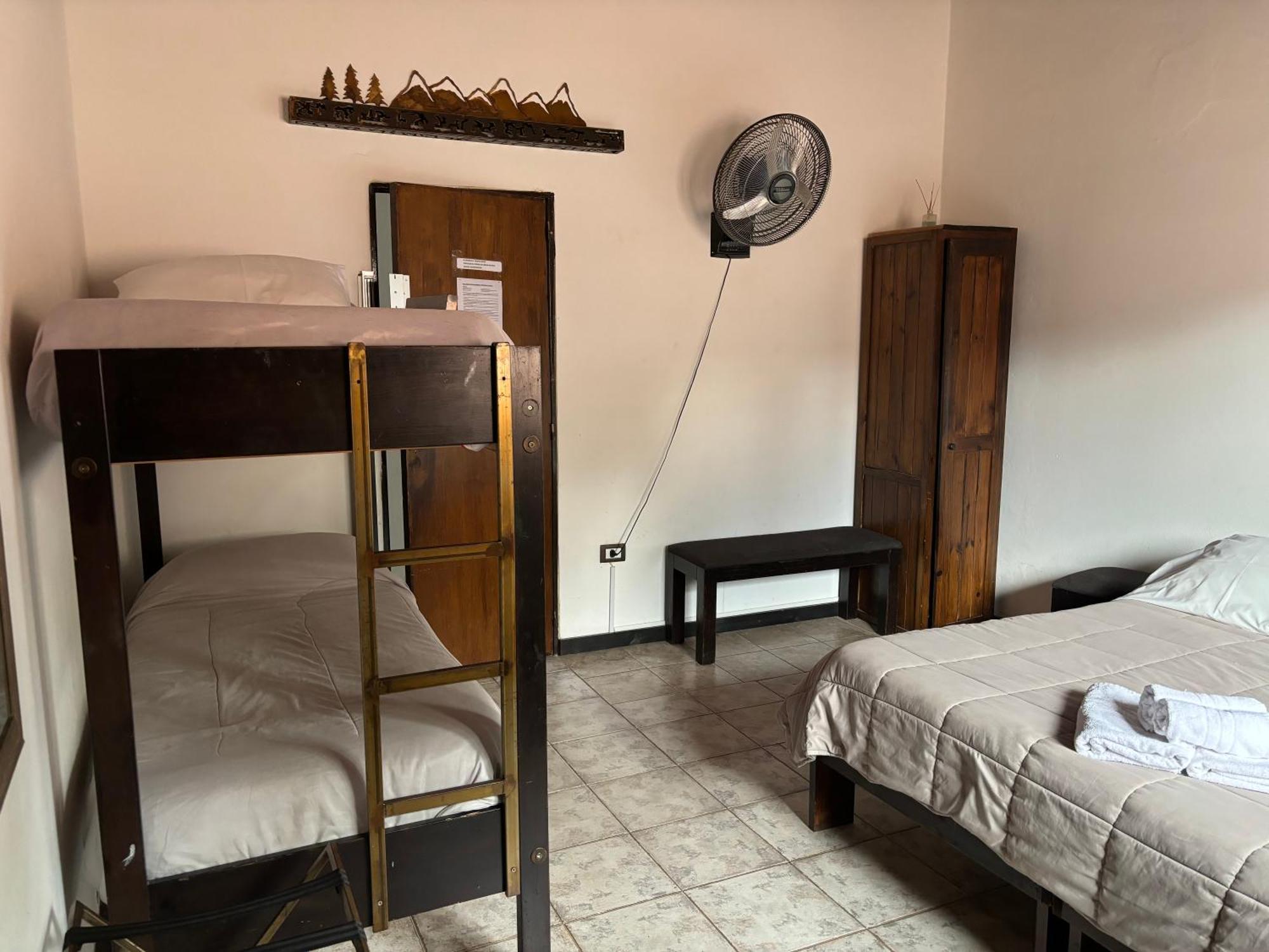Cucu Haus Hostel La Cumbrecita Zewnętrze zdjęcie